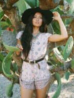 Spell and the Gypsy Collective Coyote Romper, L, EUC